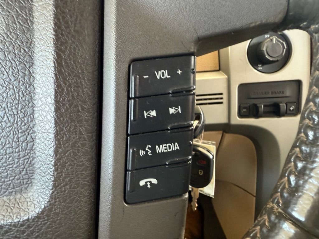 Used 2013 Ford F150 Lariat w/ Luxury Equipment Group image 25