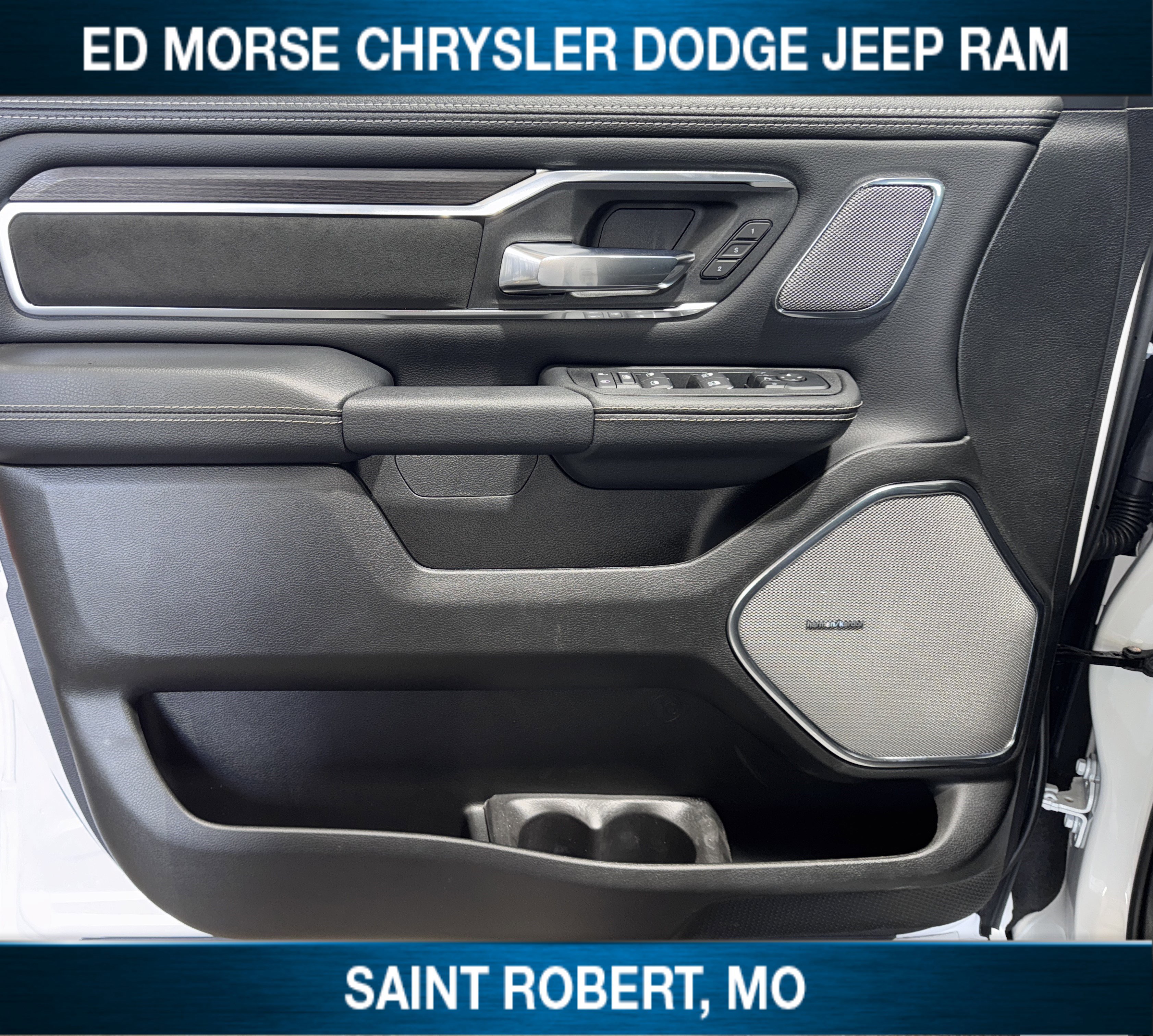 New 2025 RAM 1500 Laramie w/ Night Edition image 39