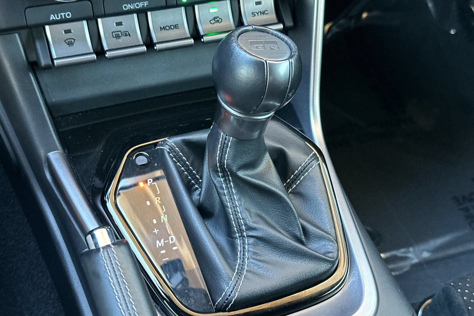 Used 2024 Toyota GR86 Premium w/ Performance Package RWD image 19