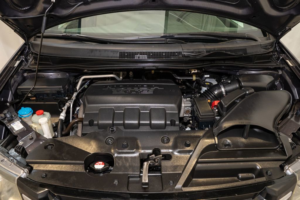Used 2015 Honda Odyssey EX image 18