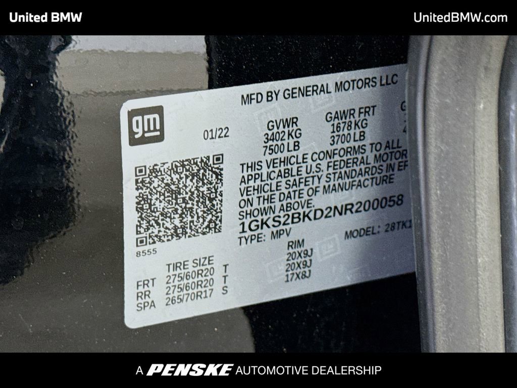 Used 2022 GMC Yukon SLT w/ SLT Premium Package image 16