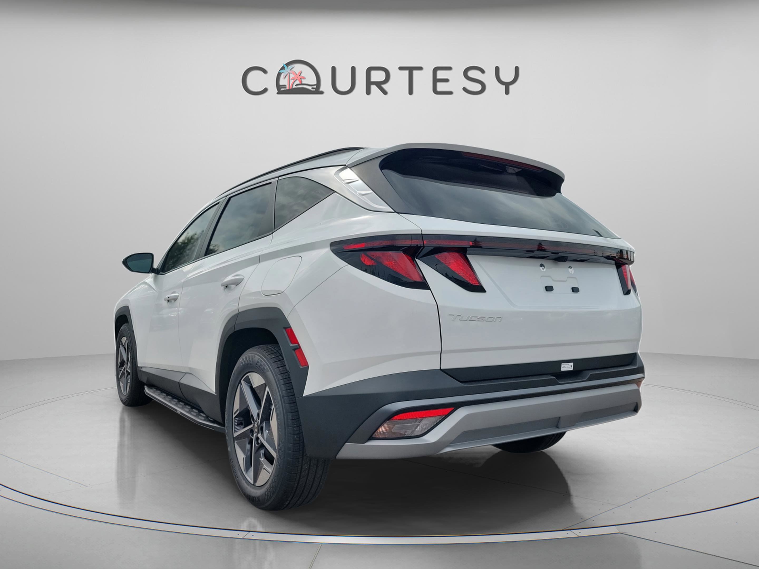 New 2026 Hyundai Tucson SEL image 4