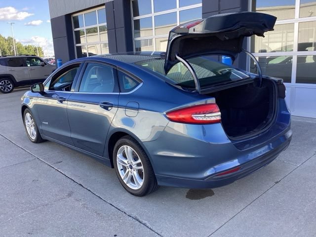 Used 2018 Ford Fusion S FWD image 12