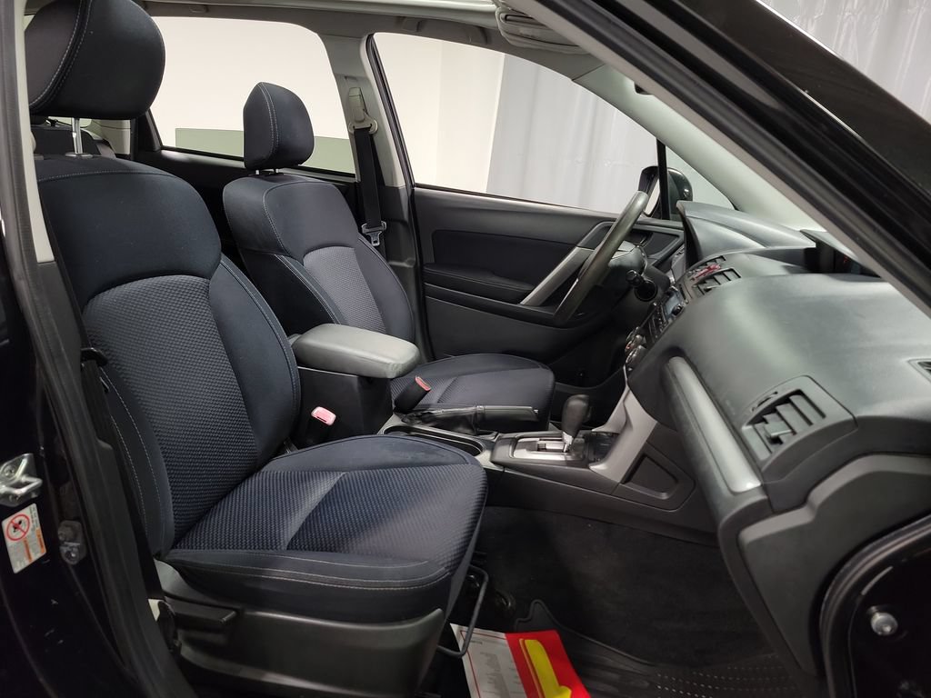 Used 2015 Subaru Forester 2.5i Premium w/ All-Weather Package AWD/4WD image 28