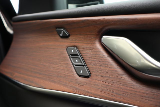 New 2025 Jeep Grand Cherokee Summit w/ Obsidian Package image 48