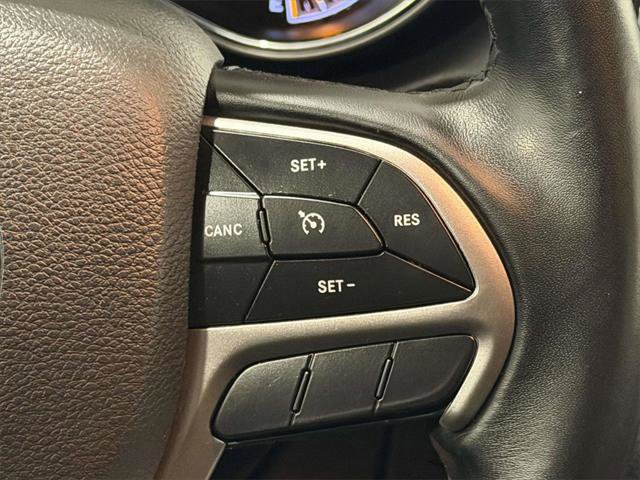 Certified 2019 Jeep Grand Cherokee Laredo w/ Laredo X Package image 20