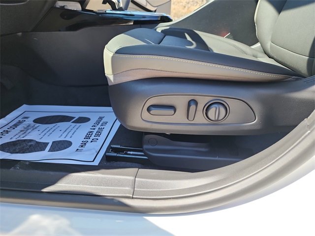 New 2026 Chevrolet Trax ACTIV w/ Driver Confidence Package image 15