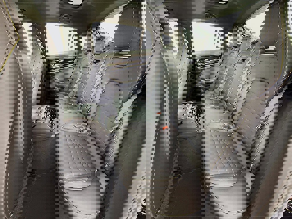 New 2026 Porsche Panamera 4 image 25