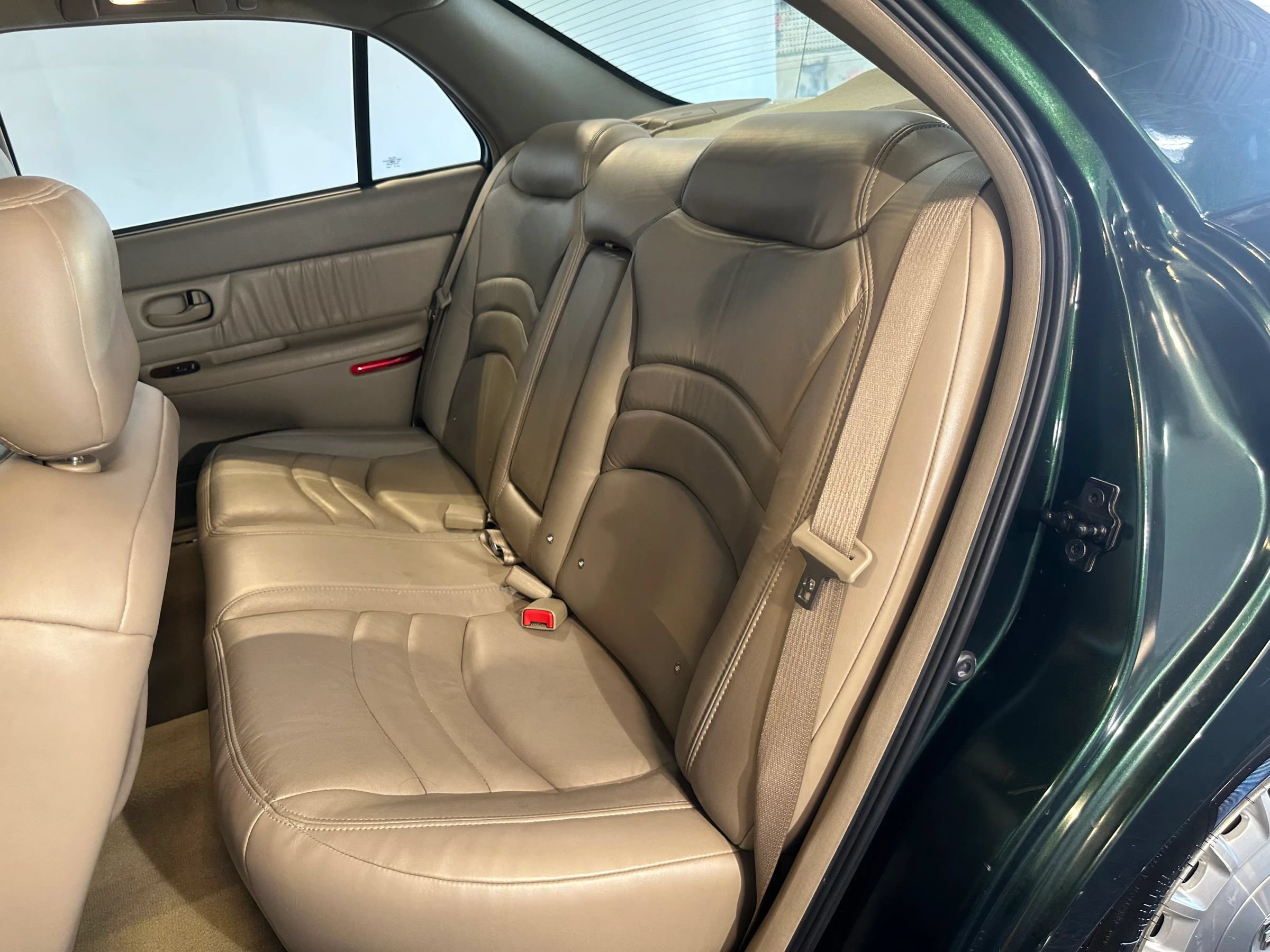 Used 2004 Buick Century Custom FWD image 24