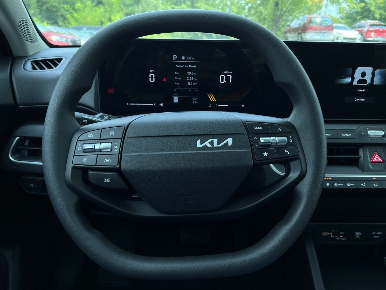 New 2026 Kia K4 FWD image 24