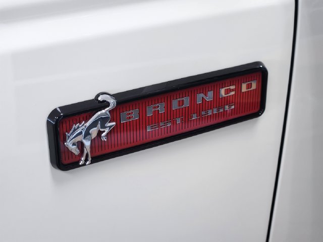 New 2026 Ford Bronco Outer Banks w/ Sasquatch Package AWD/4WD image 10