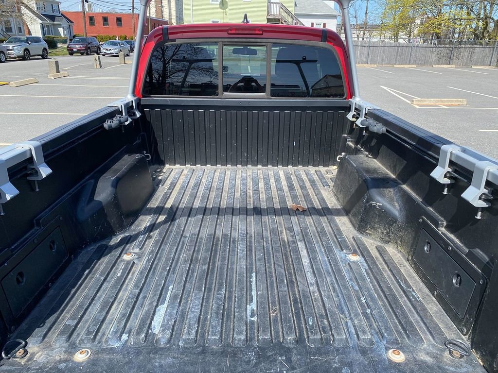 Used 2016 Toyota Tacoma SR5 image 24