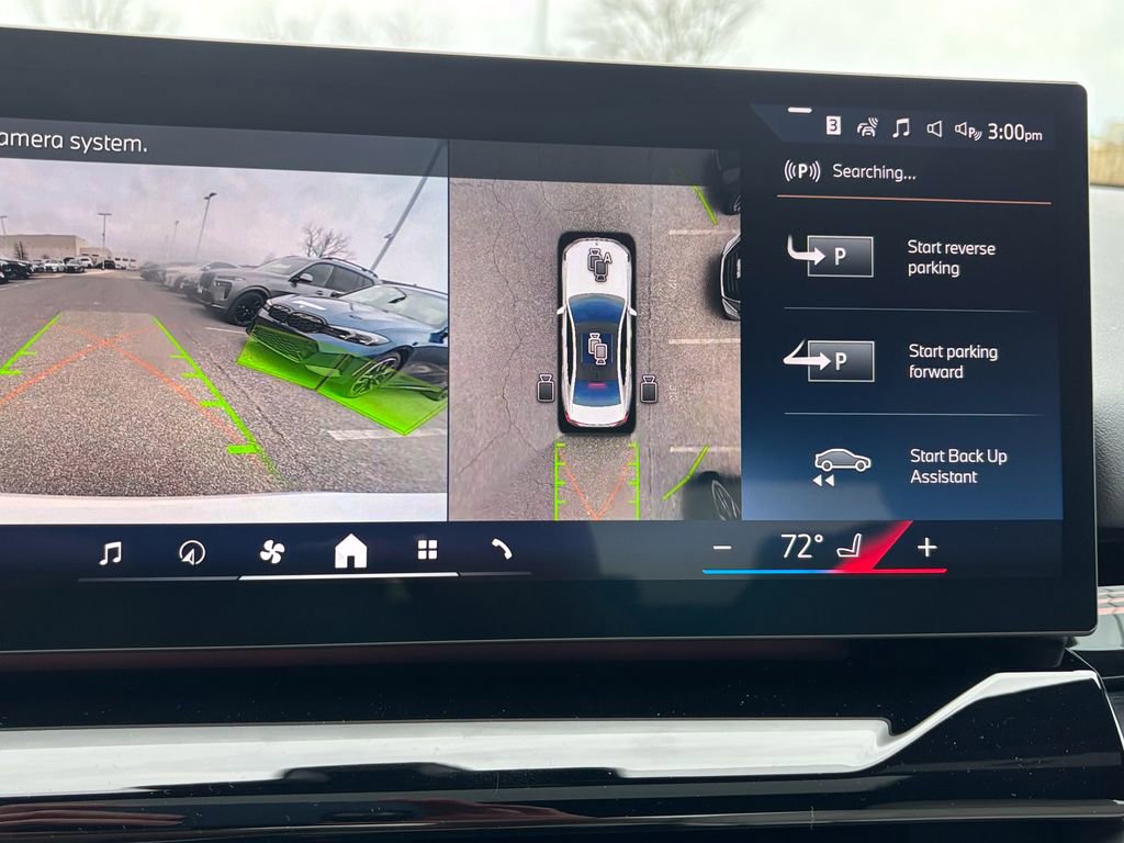 New 2026 BMW 530i xDrive w/ Premium Package image 20