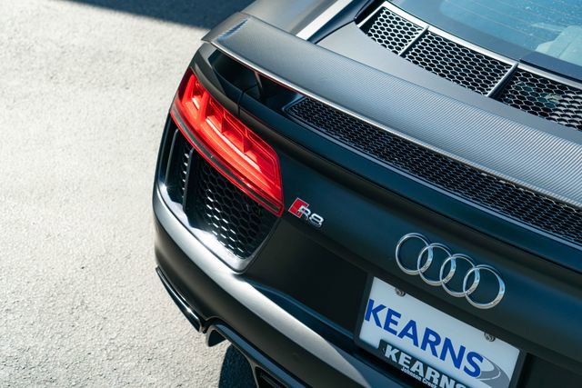 Used 2017 Audi R8 V10 plus image 31