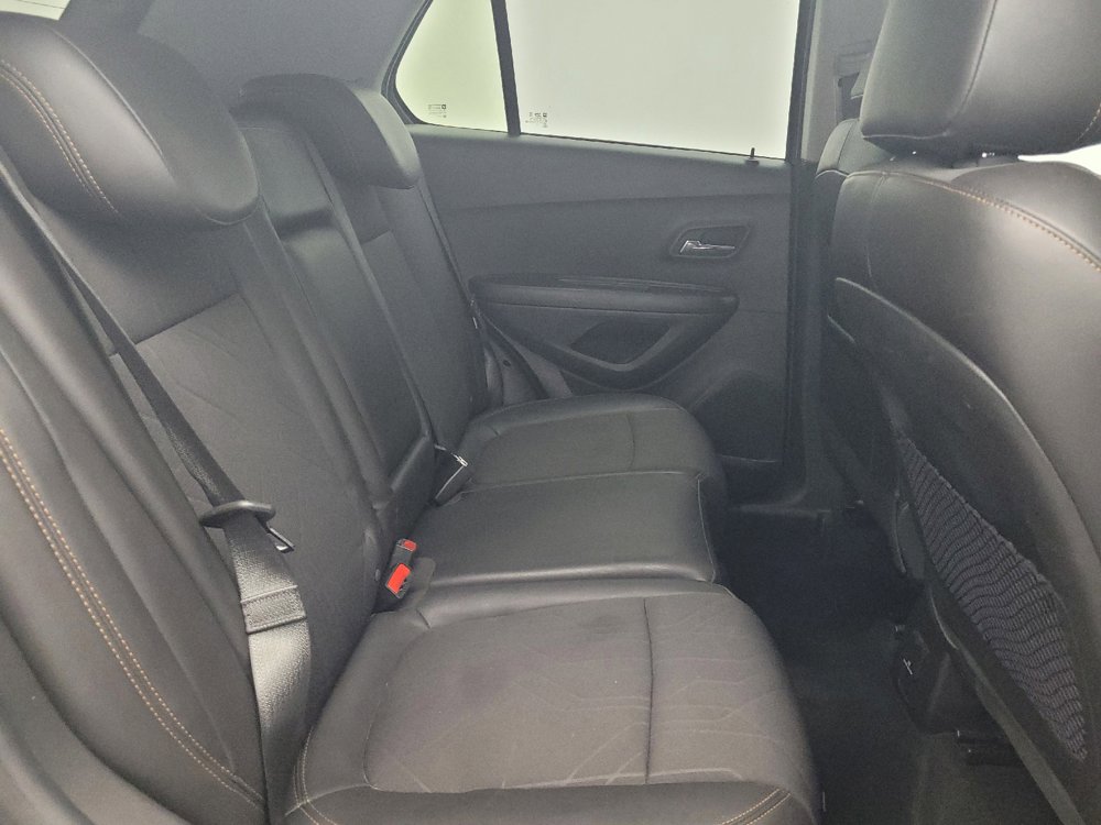 Used 2022 Chevrolet Trax LT w/ Driver Confidence Package AWD/4WD image 19
