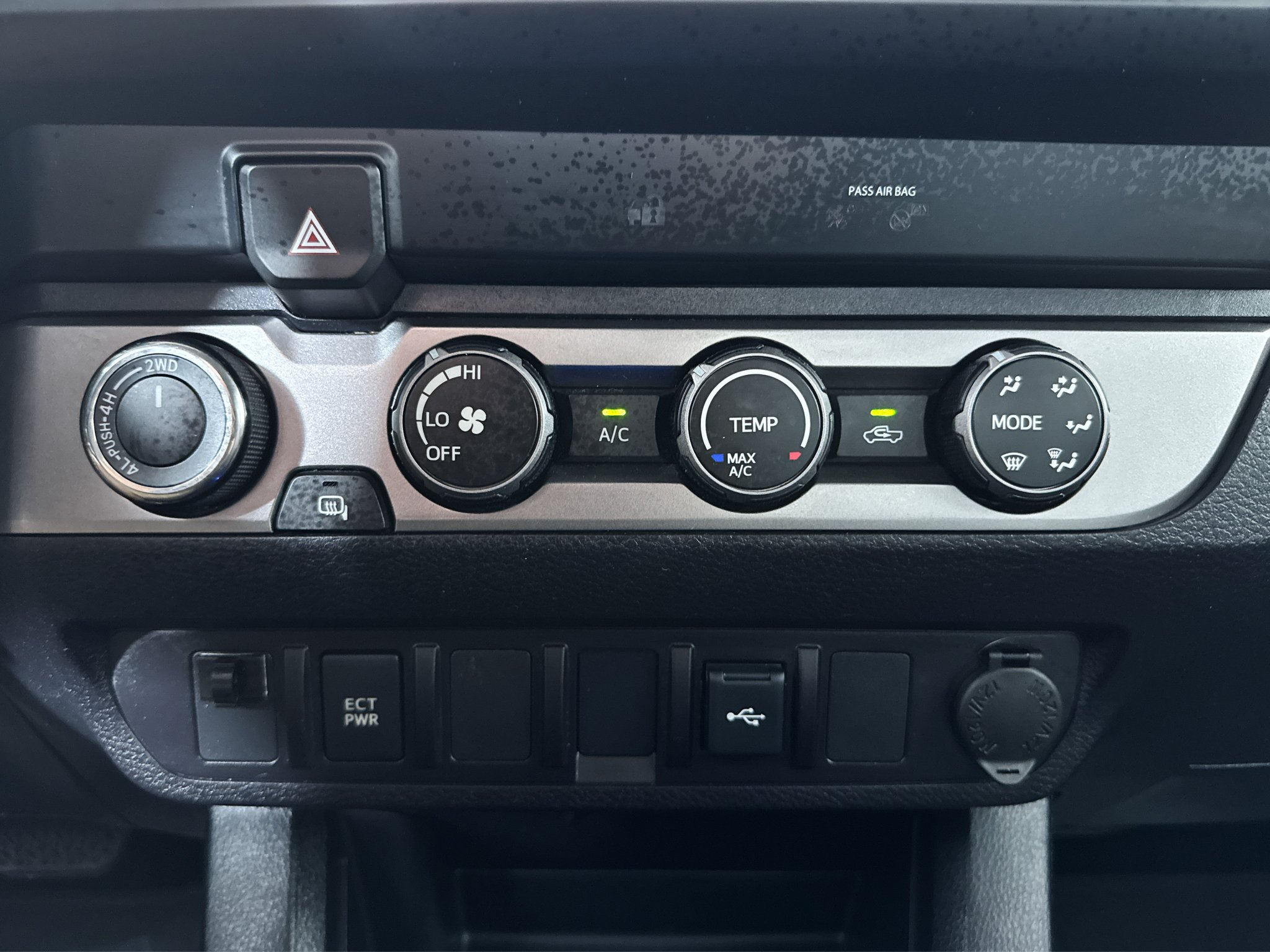 Used 2021 Toyota Tacoma SR AWD/4WD image 20