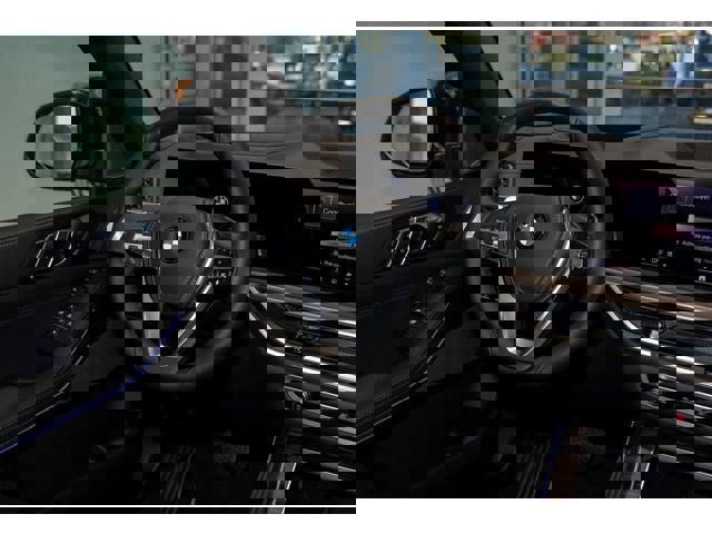 New 2026 BMW X5 xDrive40i w/ Premium Package image 81