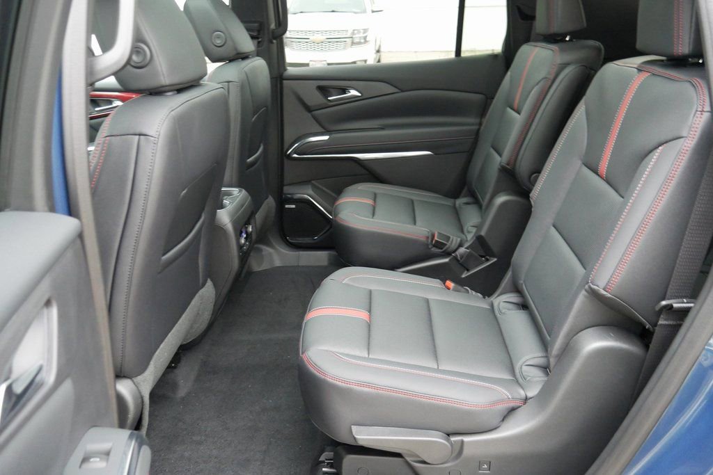 New 2026 Chevrolet Traverse RS image 27