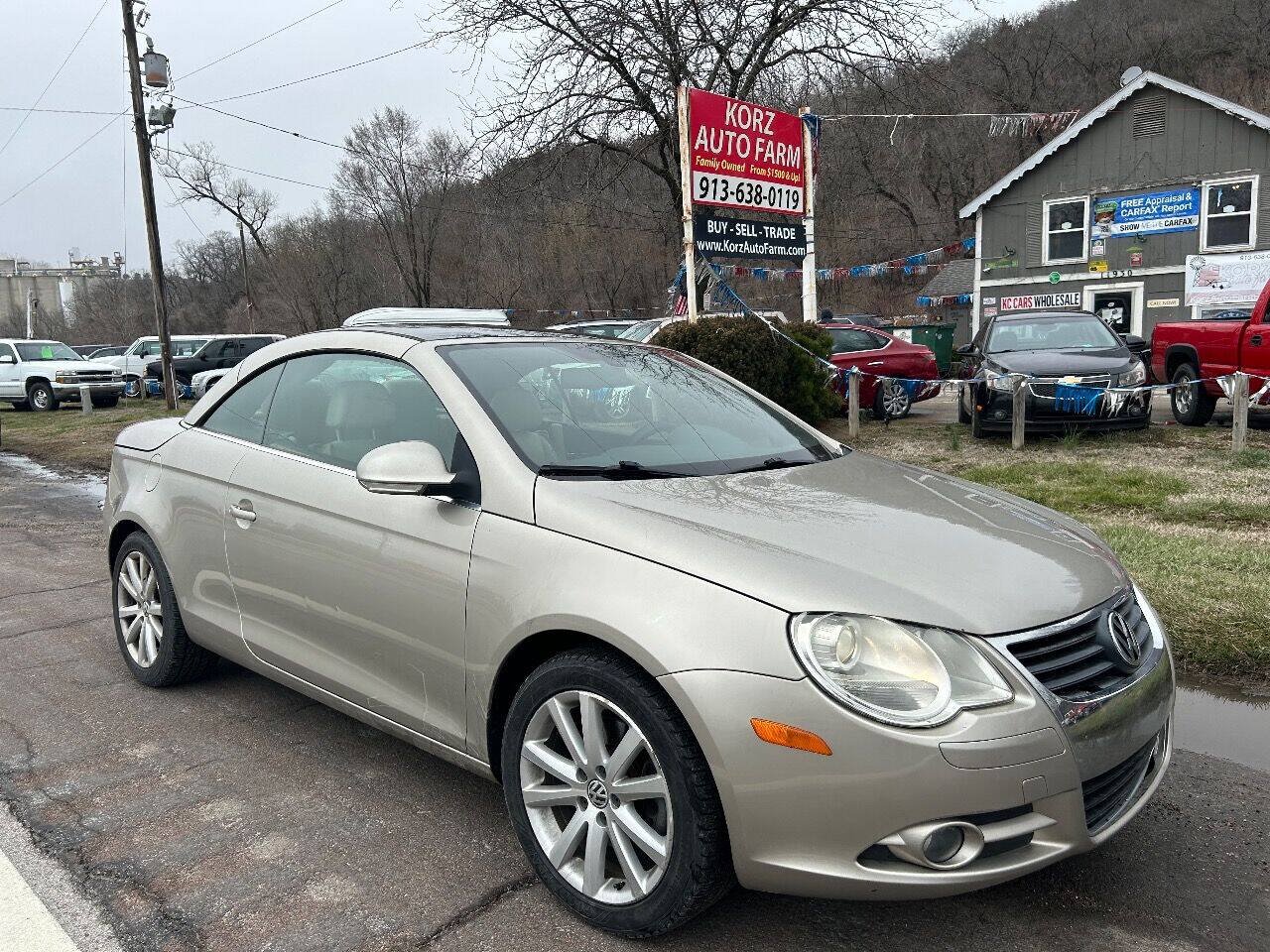 Used 2007 Volkswagen Eos 2.0T FWD image 3