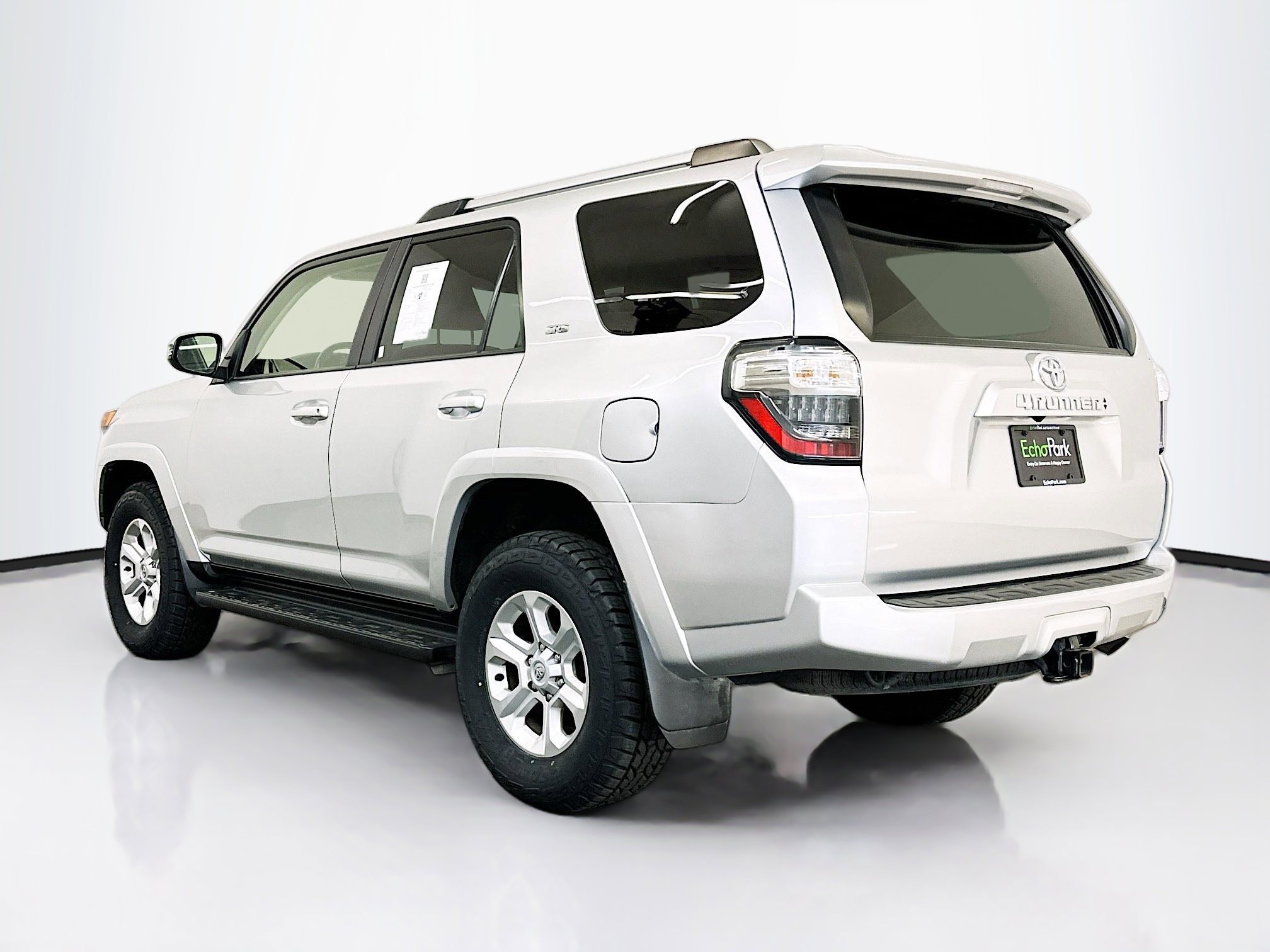 Used 2024 Toyota 4Runner SR5 Premium image 5