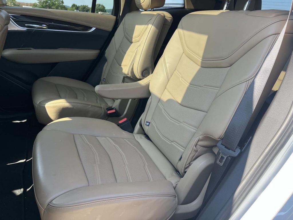 Certified 2024 Cadillac XT6 Sport w/ Platinum Package AWD/4WD image 22