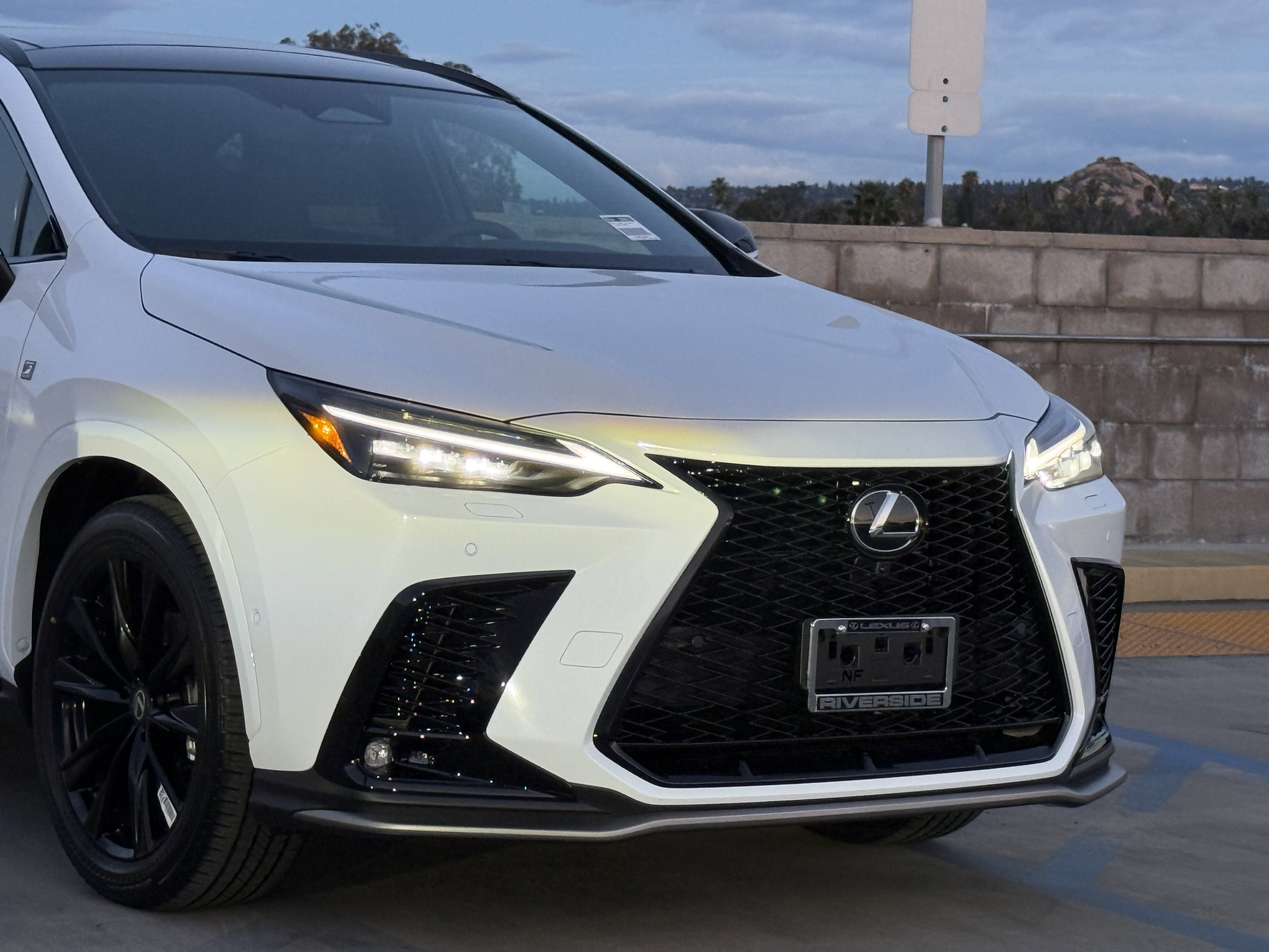 New 2026 Lexus NX 350h F Sport image 3