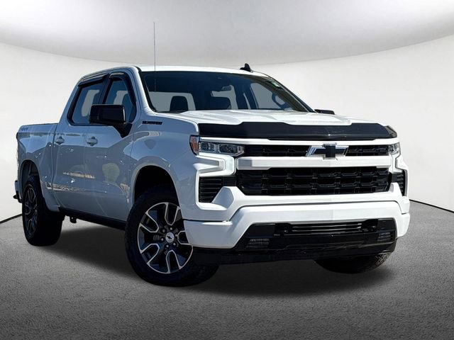 Used 2022 Chevrolet Silverado 1500 RST w/ LPO, Dark Essentials Package AWD/4WD image 2