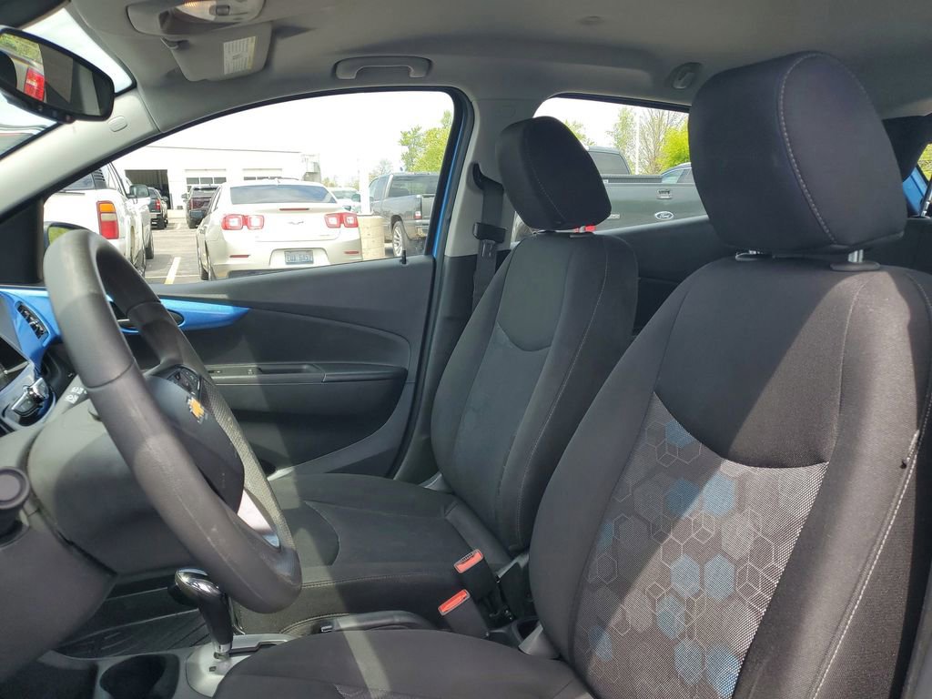 Used 2016 Chevrolet Spark LT FWD image 5