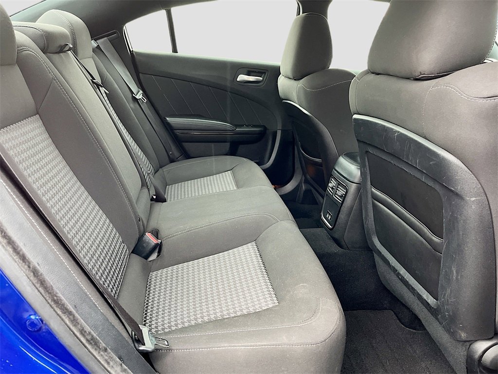 Used 2022 Dodge Charger GT w/ Blacktop Package image 25