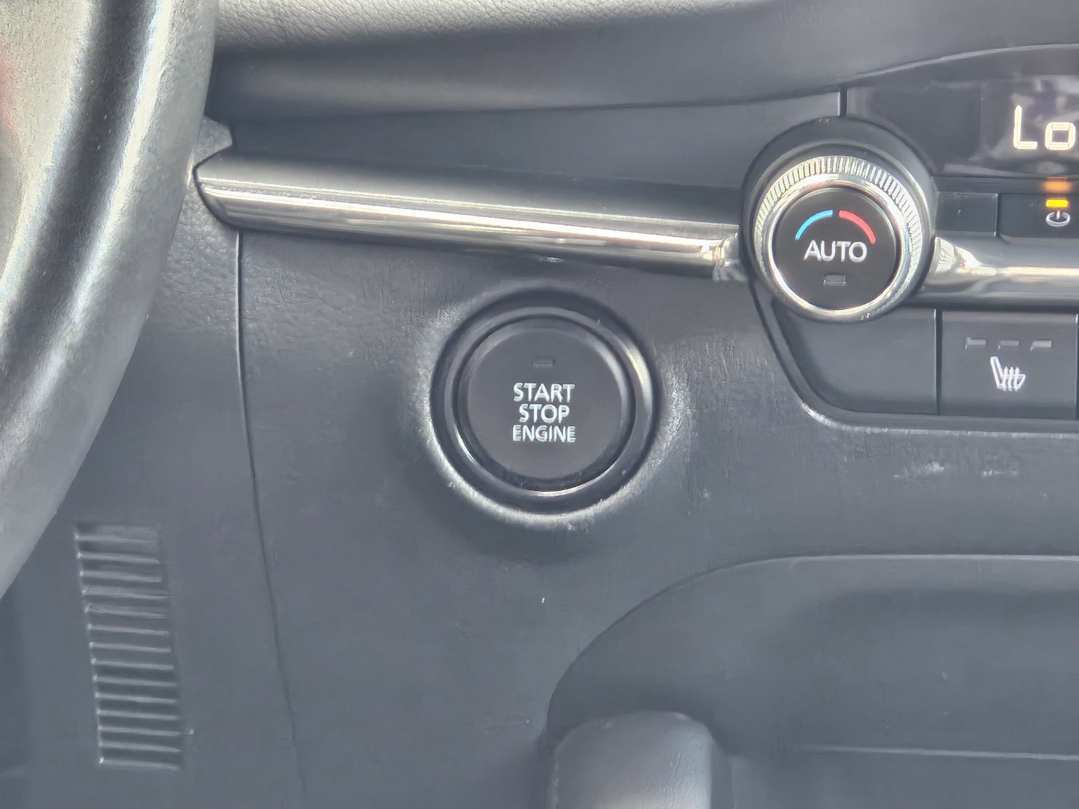 Used 2022 MAZDA MAZDA3 s image 15