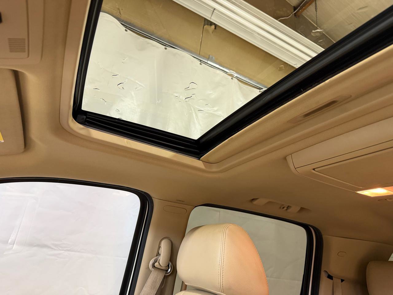 Used 2014 Chevrolet Suburban LTZ image 29