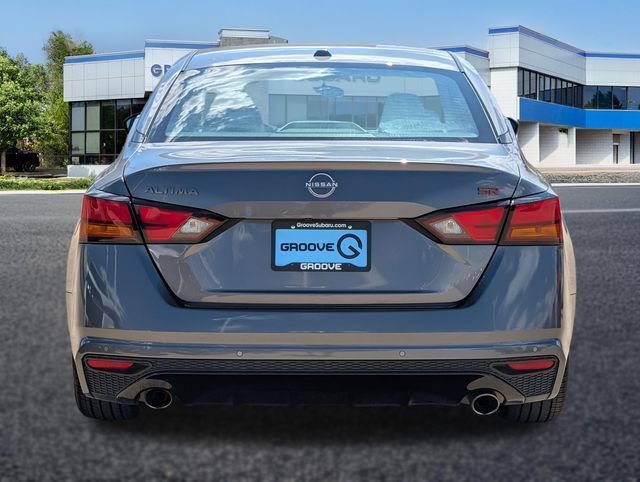 Used 2024 Nissan Altima 2.5 SR FWD image 4