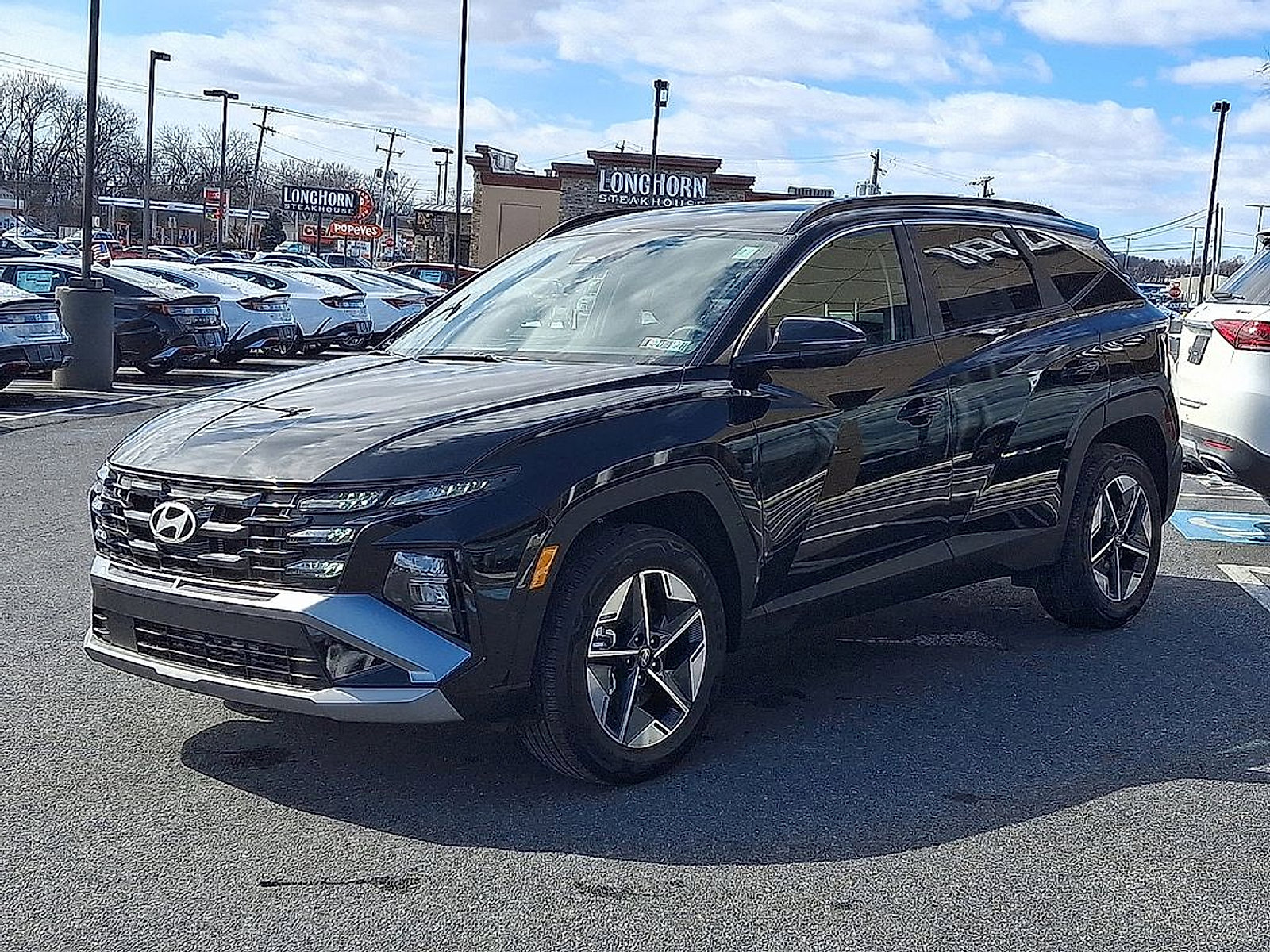 New 2026 Hyundai Tucson SEL image 2