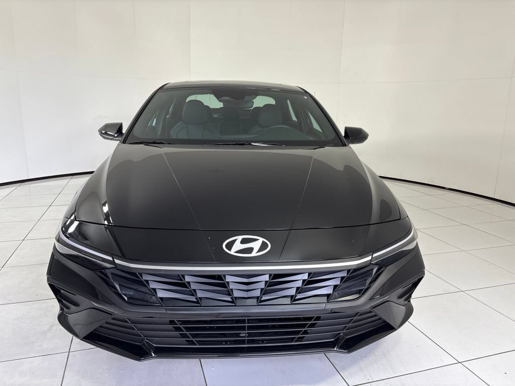 New 2026 Hyundai Elantra SEL Sport FWD image 8