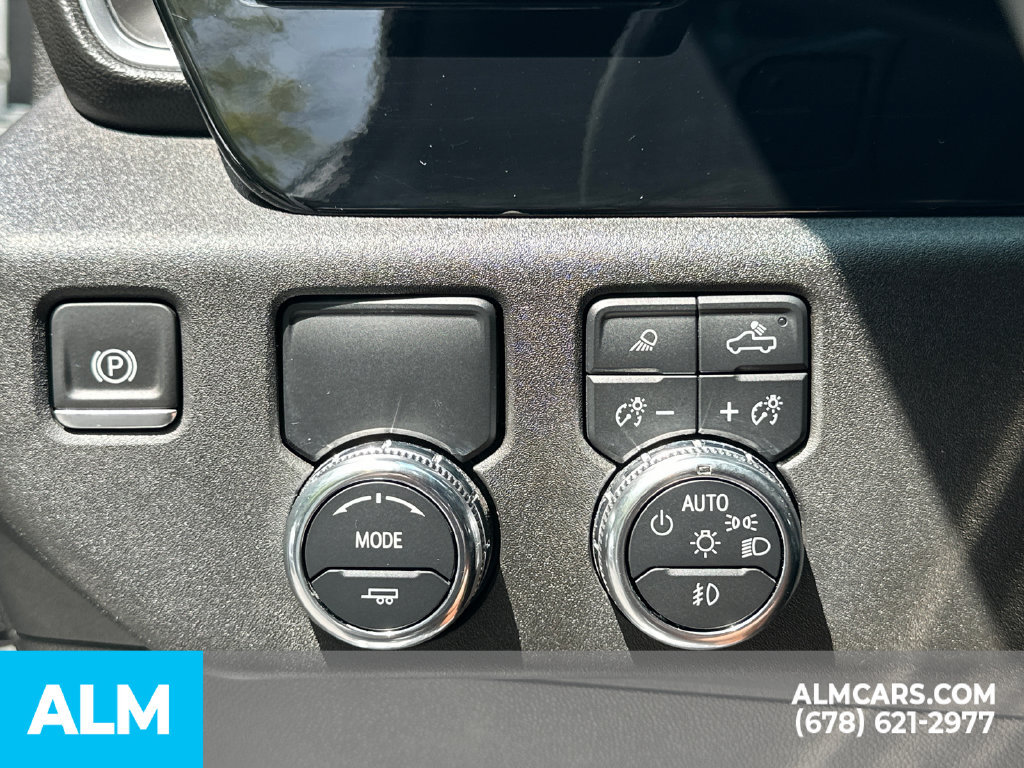 Used 2025 GMC Sierra 1500 SLT RWD image 35
