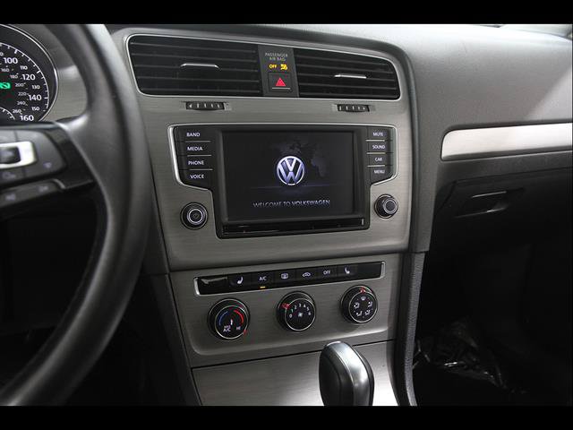Used 2017 Volkswagen Golf Wolfsburg Edition FWD image 9