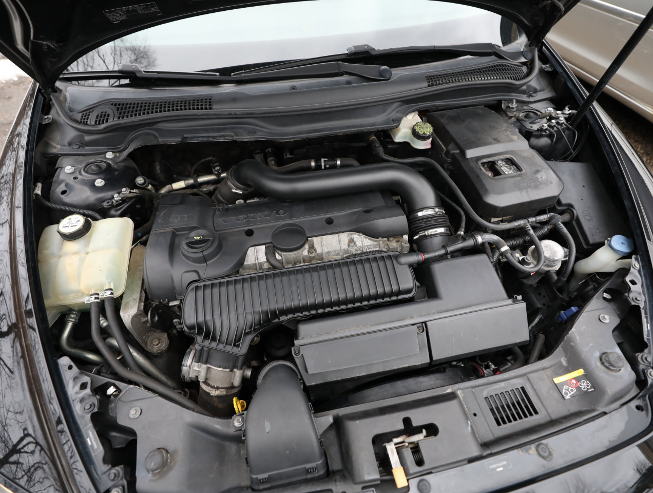 Used 2009 Volvo C70 T5 image 22