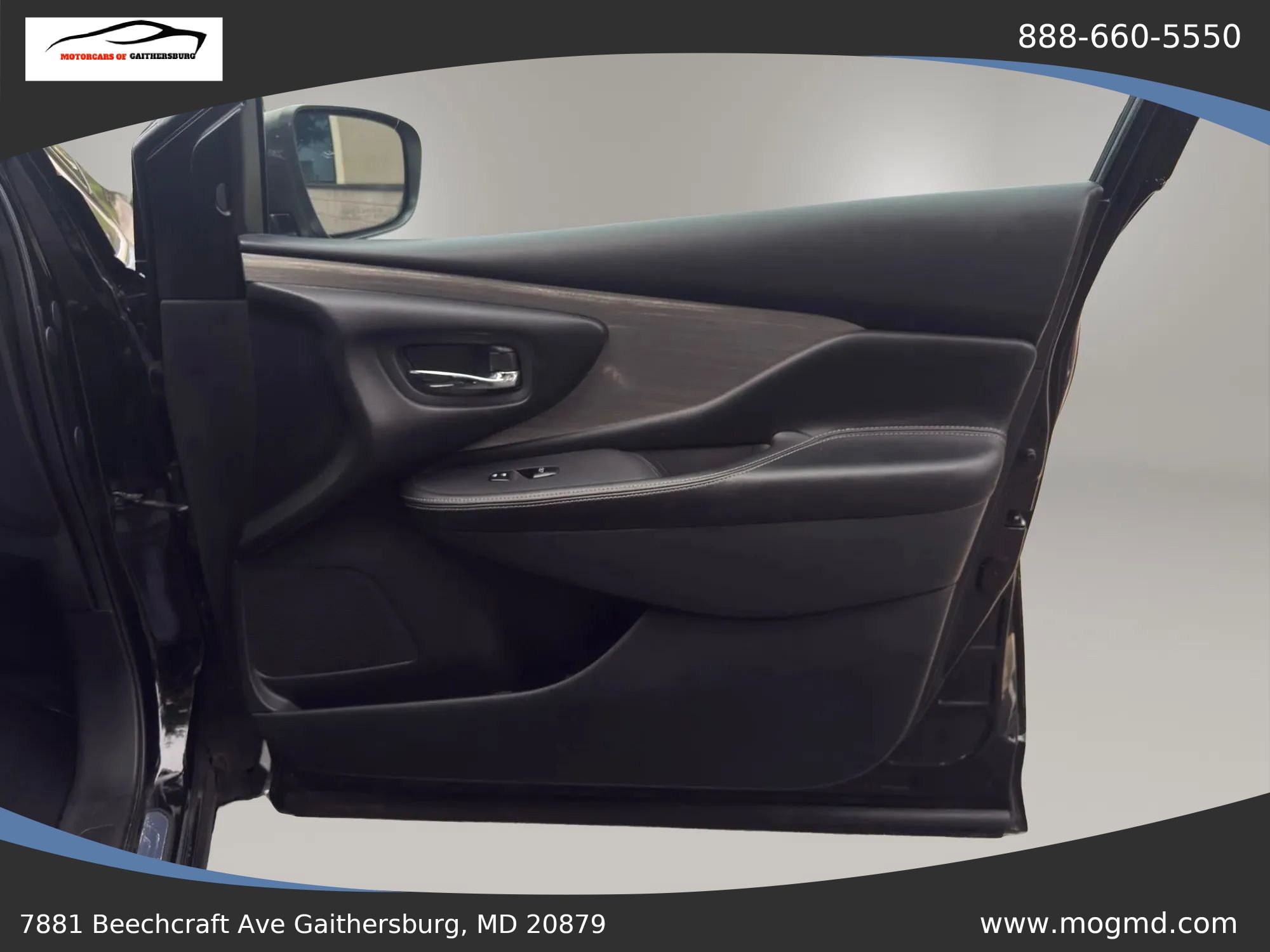 Used 2018 Nissan Murano SV AWD/4WD image 23