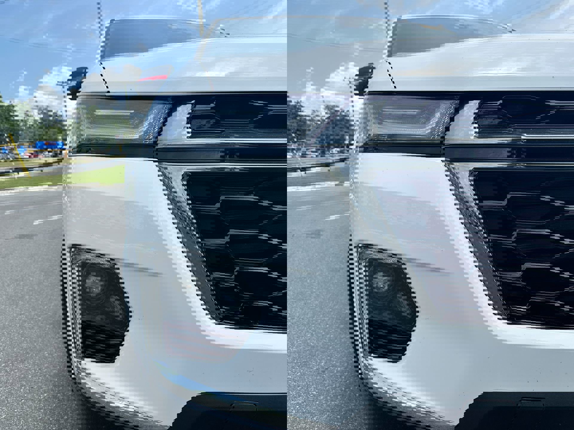 Certified 2023 Chevrolet Traverse Premier w/ Redline Edition image 18