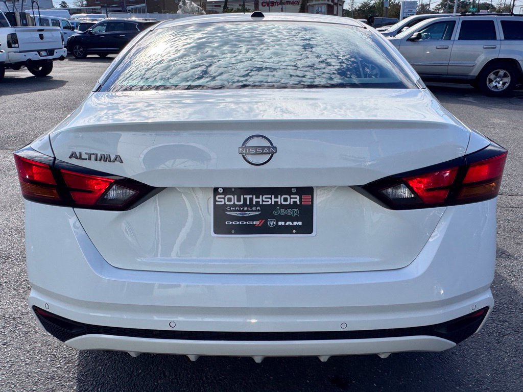 Used 2026 Nissan Altima 2.5 SV FWD image 6