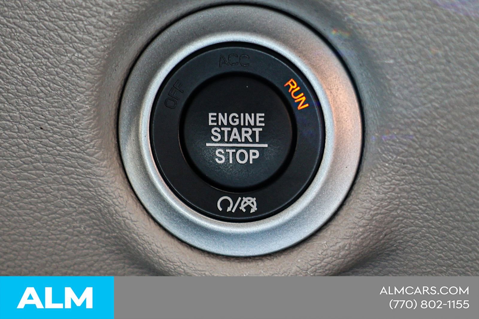Used 2024 Chrysler Pacifica Touring-L image 36