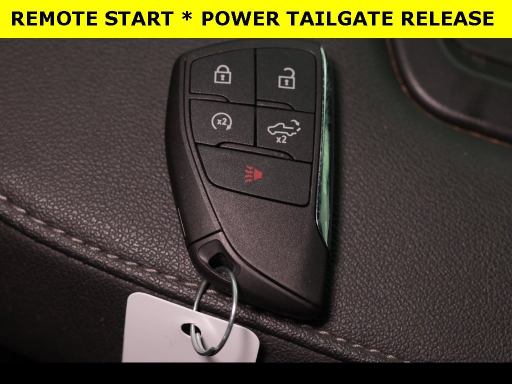 Used 2024 Chevrolet Silverado 2500 Custom w/ Custom Value Package image 9