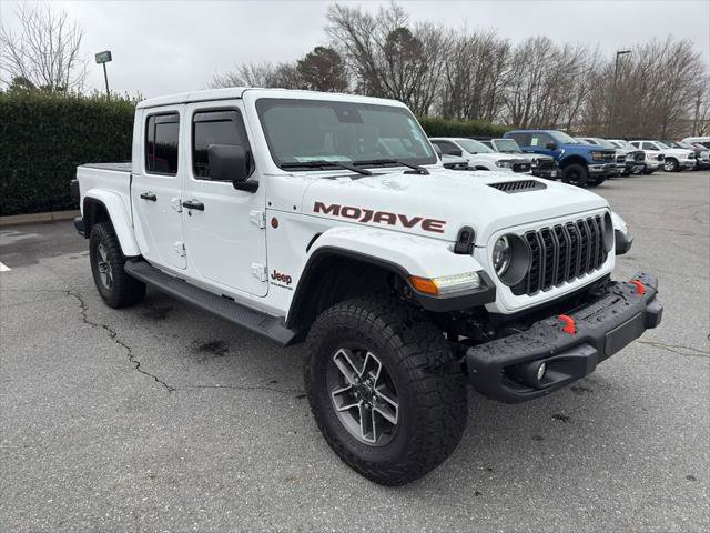 Certified 2025 Jeep Gladiator Mojave image 1
