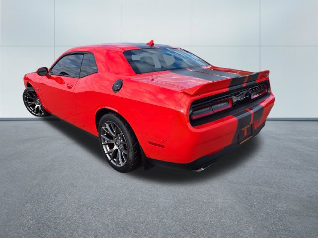 Used 2017 Dodge Challenger SRT RWD image 5