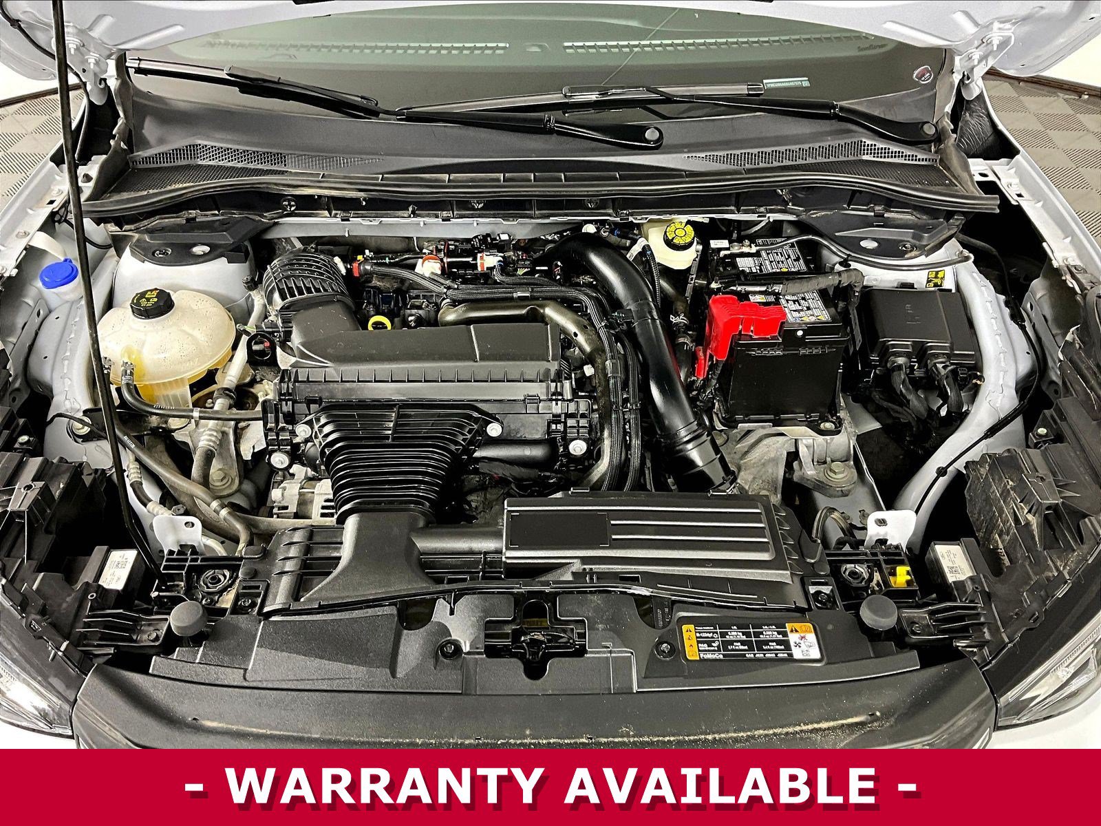 Used 2025 Ford Escape ST-Line Select AWD/4WD image 29