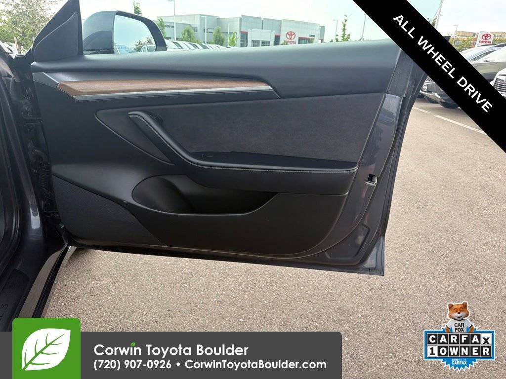 Used 2022 Tesla Model 3 Long Range AWD/4WD image 9