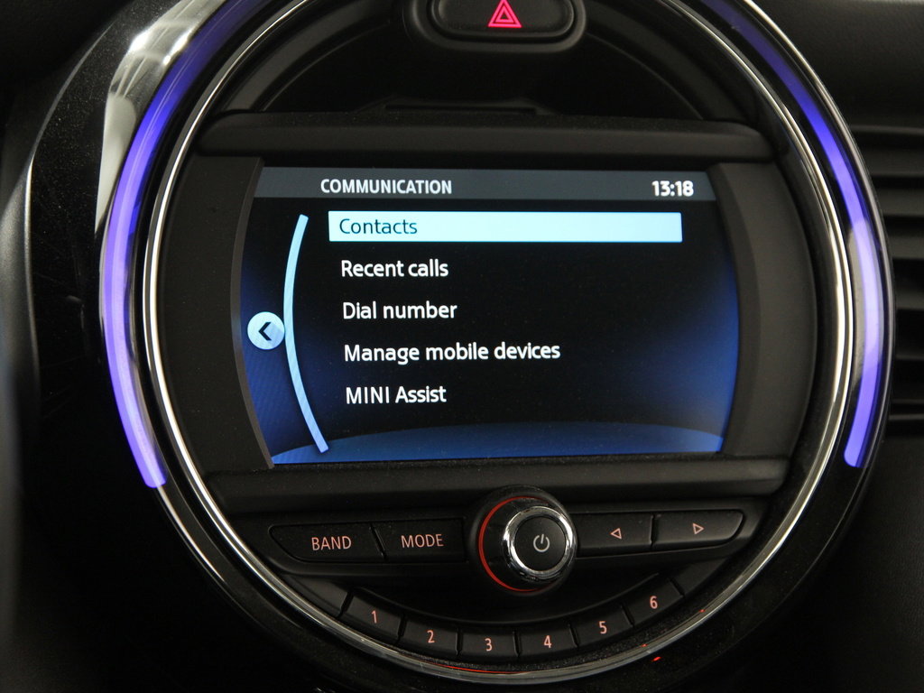 Used 2019 MINI Cooper 2-Door Hardtop image 11