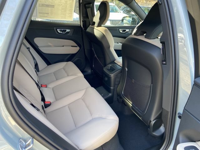New 2026 Volvo XC60 T8 Plus w/ Climate Package AWD/4WD image 16