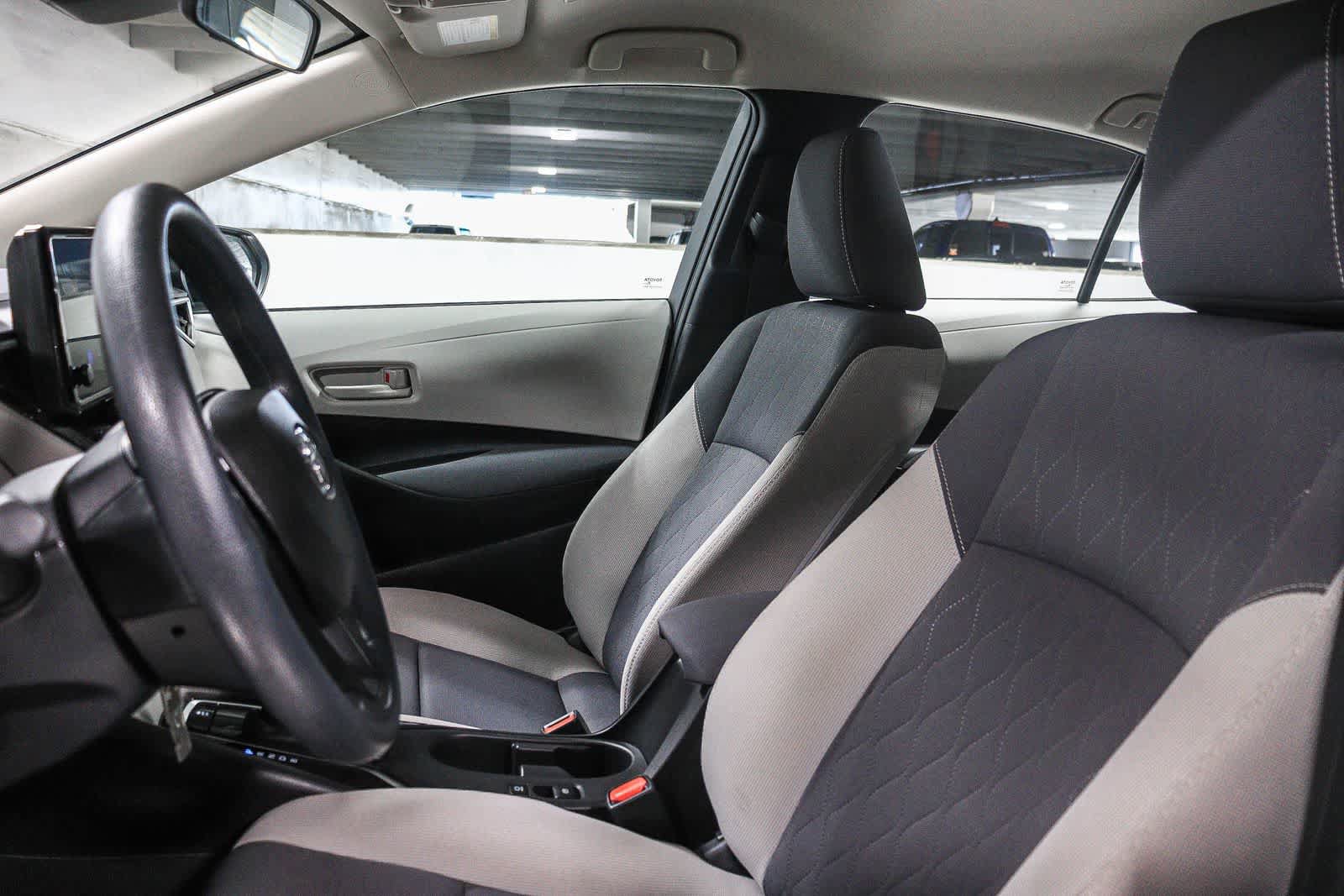 Certified 2025 Toyota Corolla LE FWD image 18