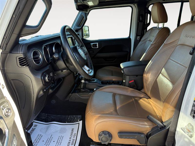 Used 2023 Jeep Wrangler Unlimited Sahara w/ Cold Weather Group AWD/4WD image 10